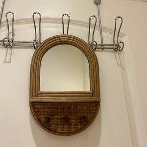 Keys/ jewelry storage and mirror
